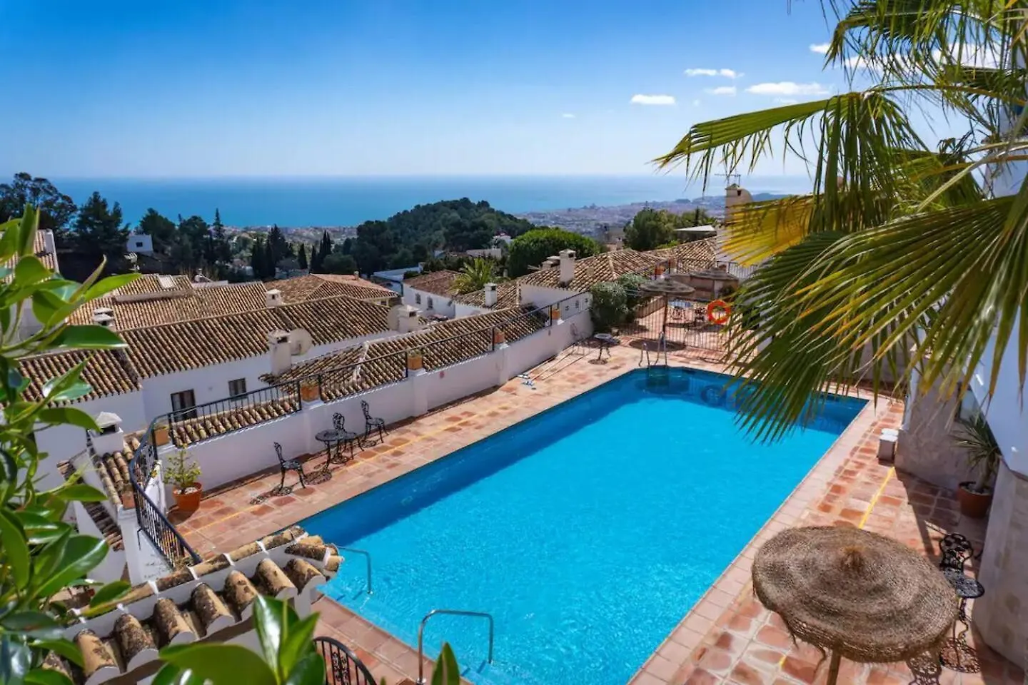 アパート New Luxury Mijas Townhouse Views Terrace&Patioアパートメント